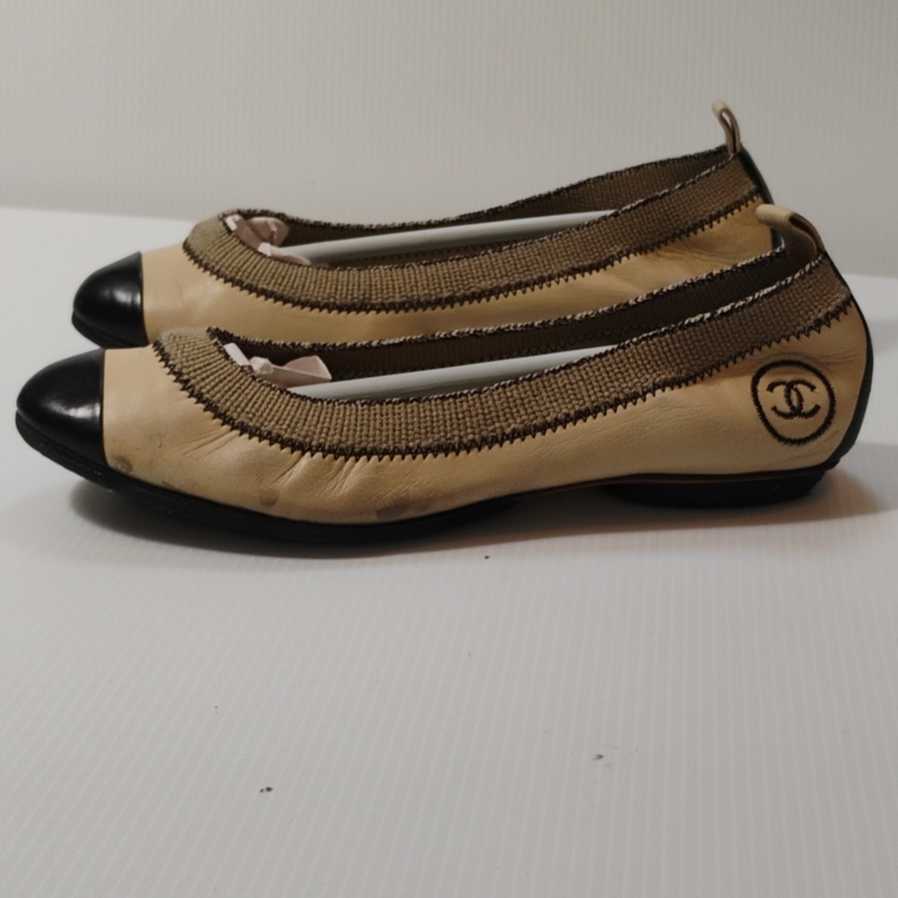 CHANEL Lambskin Leather Ballerina Flats Size 37EU With CALLOUTS - Picture 3 of 16